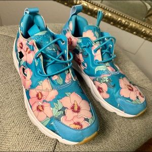 Rebok flower print sneakers